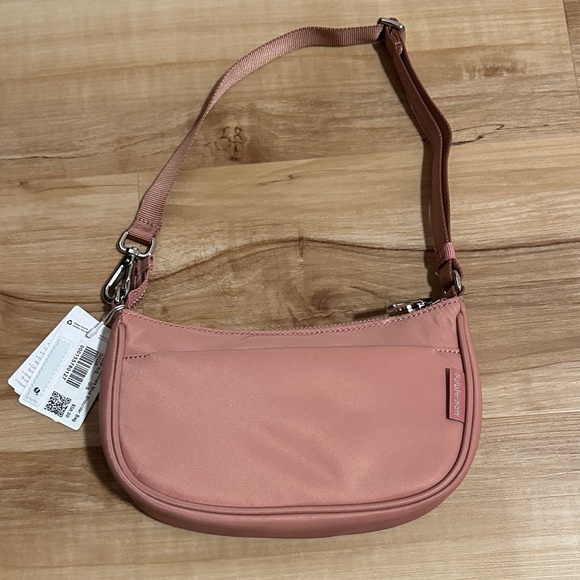 lululemon city essentials mini shoulder bag - Picture 6 of 6